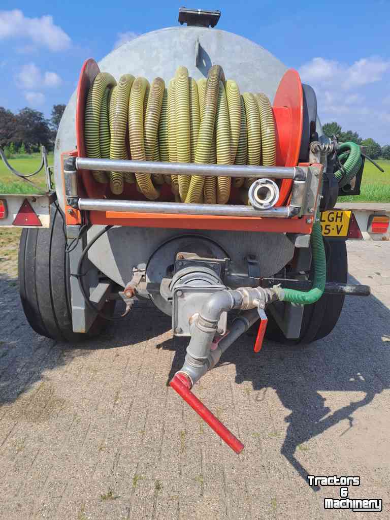 Gietarm / Watergeefarm / Sproeiarm Jako 5000 liter watertank met losarm