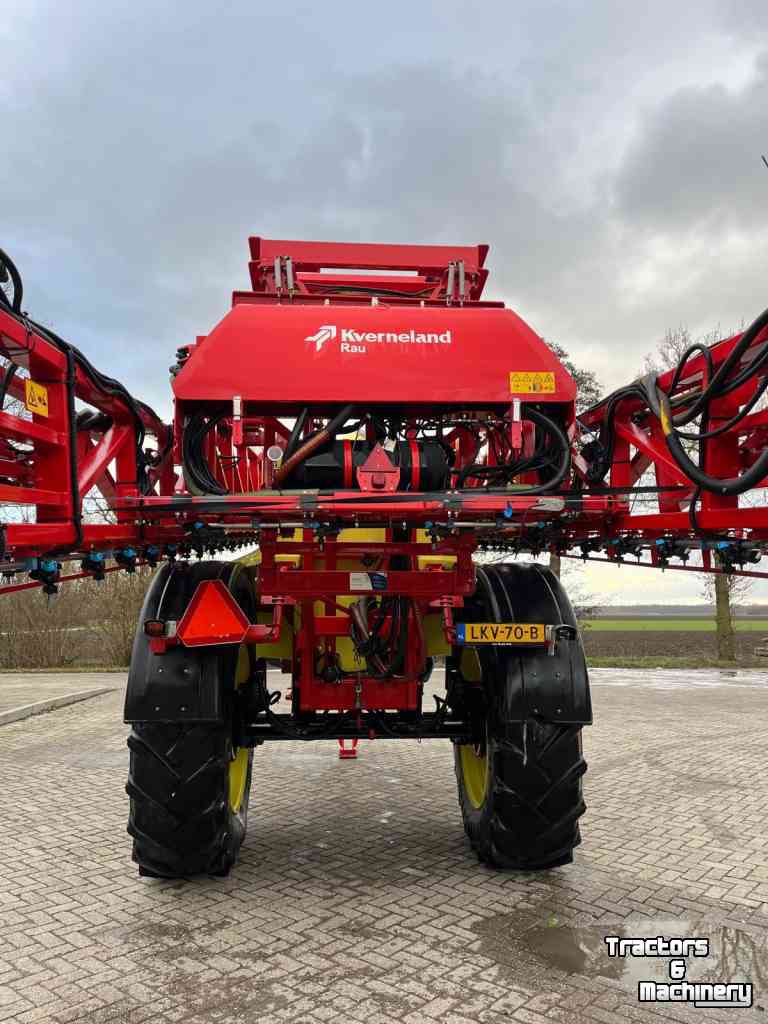 Getrokken Veldspuit Kverneland Getrokken veldspuit