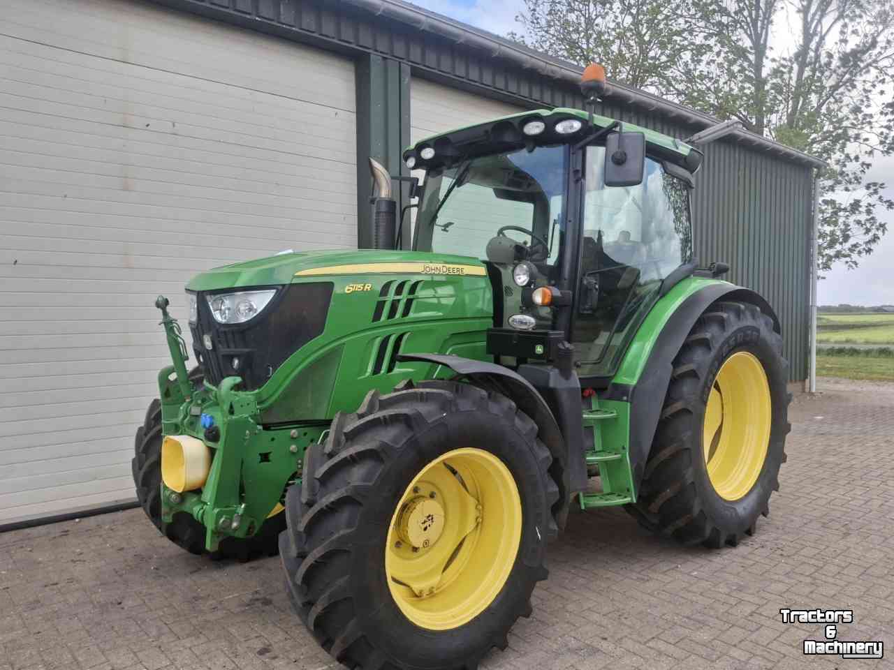 Tractor / Trekker John Deere 6115R PQ