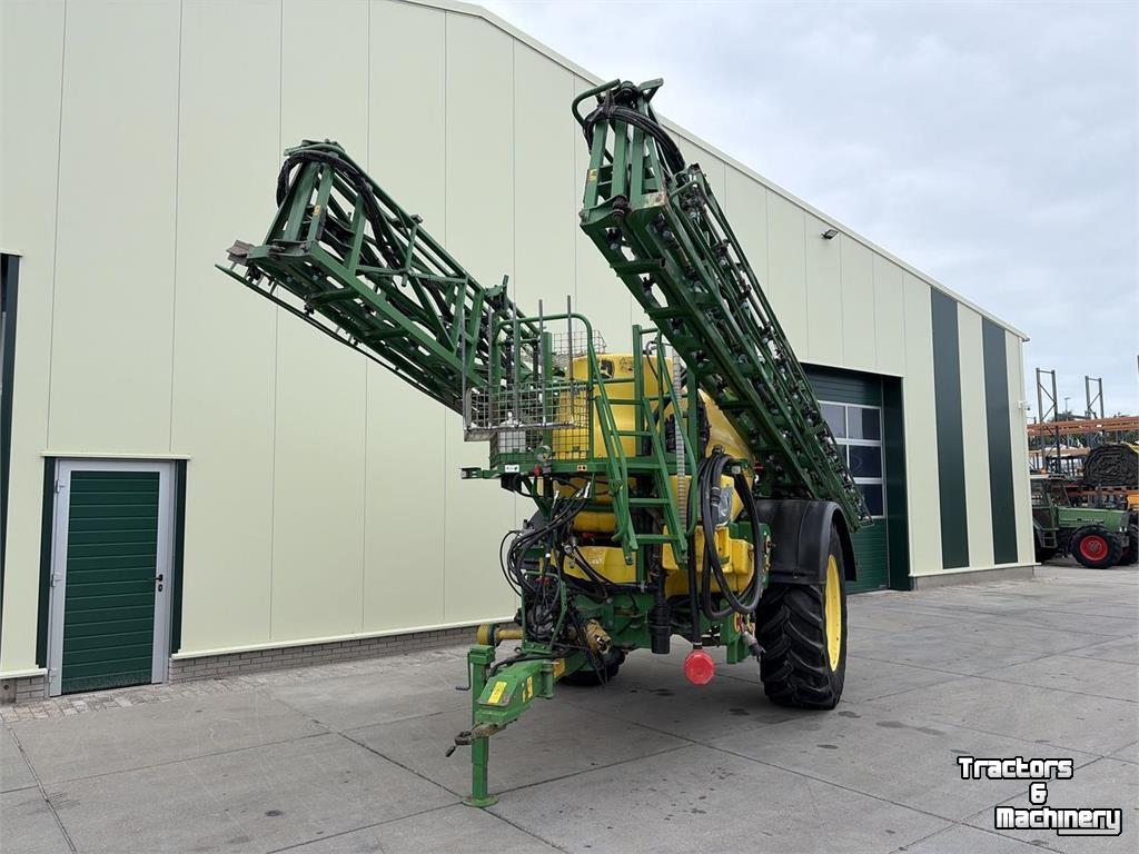 Veldspuit John Deere 840 Veldspuit