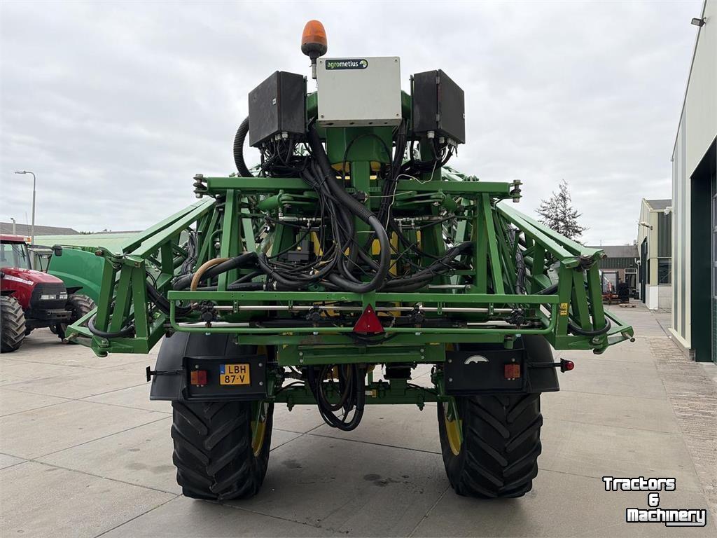 Veldspuit John Deere 840 Veldspuit