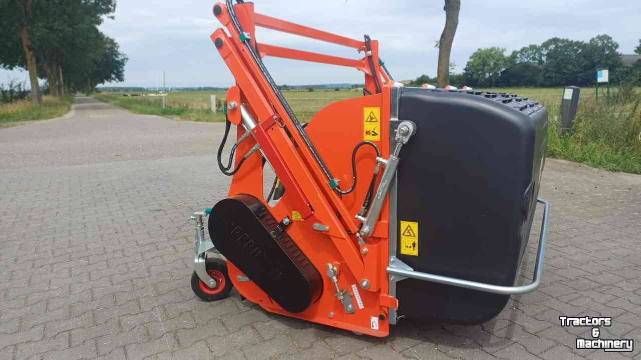 Klepelmaaier Kubota Koala 1600 pro klepelmaaier  Kubota Peruzzo