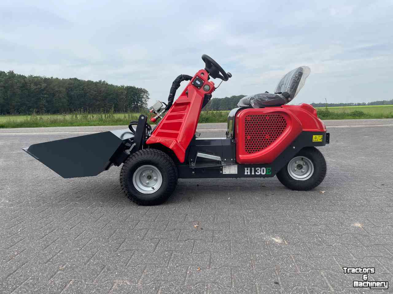 Shovel / Wiellader / Kniklader Heracles H130E electrisch minishovel