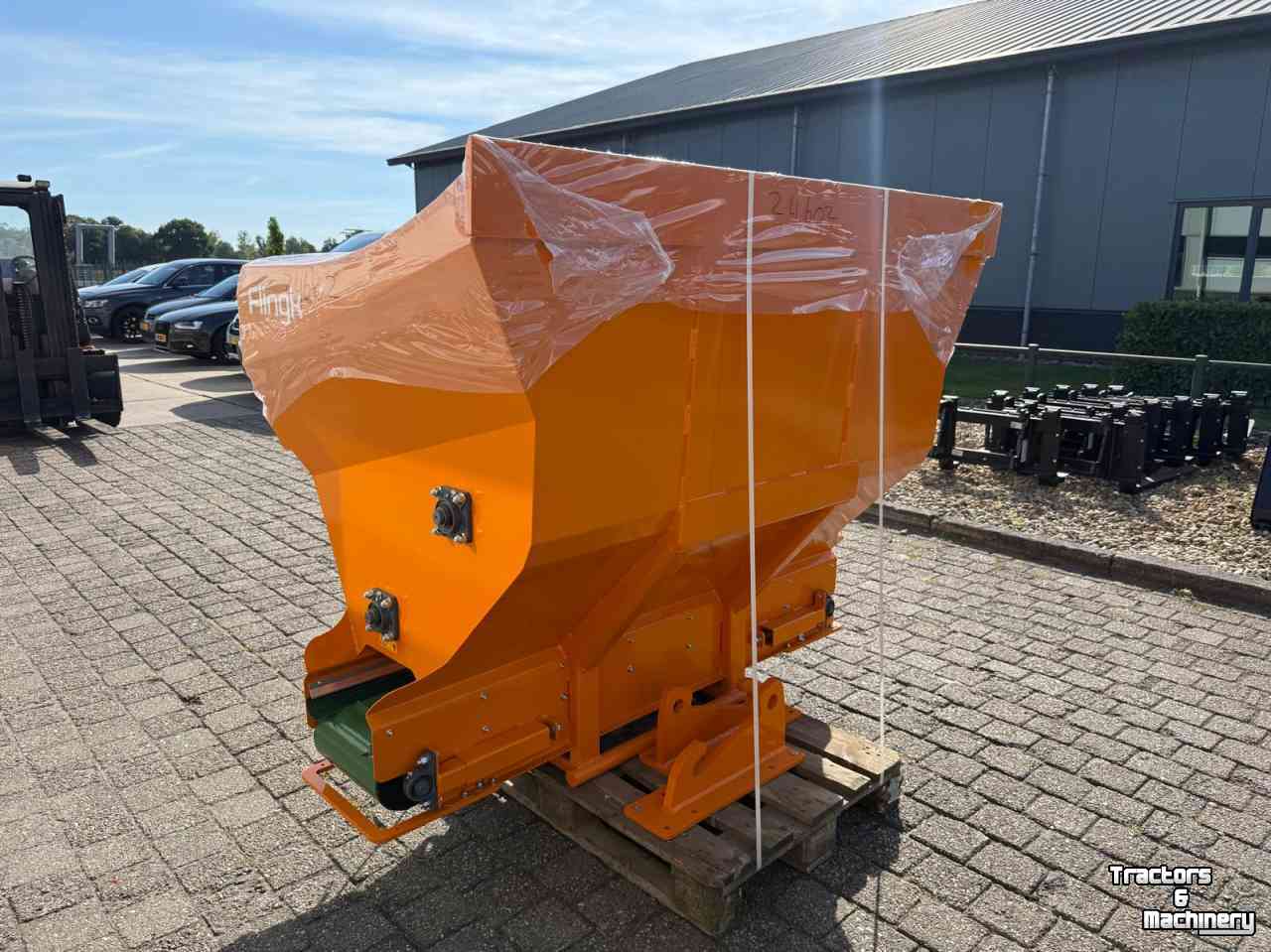 Zaagselstrooier voor boxen Flingk KSS1500