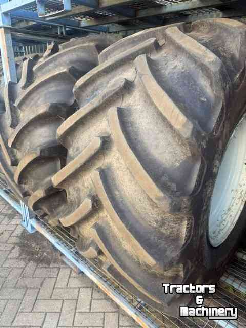 Wielen, Banden, Velgen & Afstandsringen Mitas 800/65R32