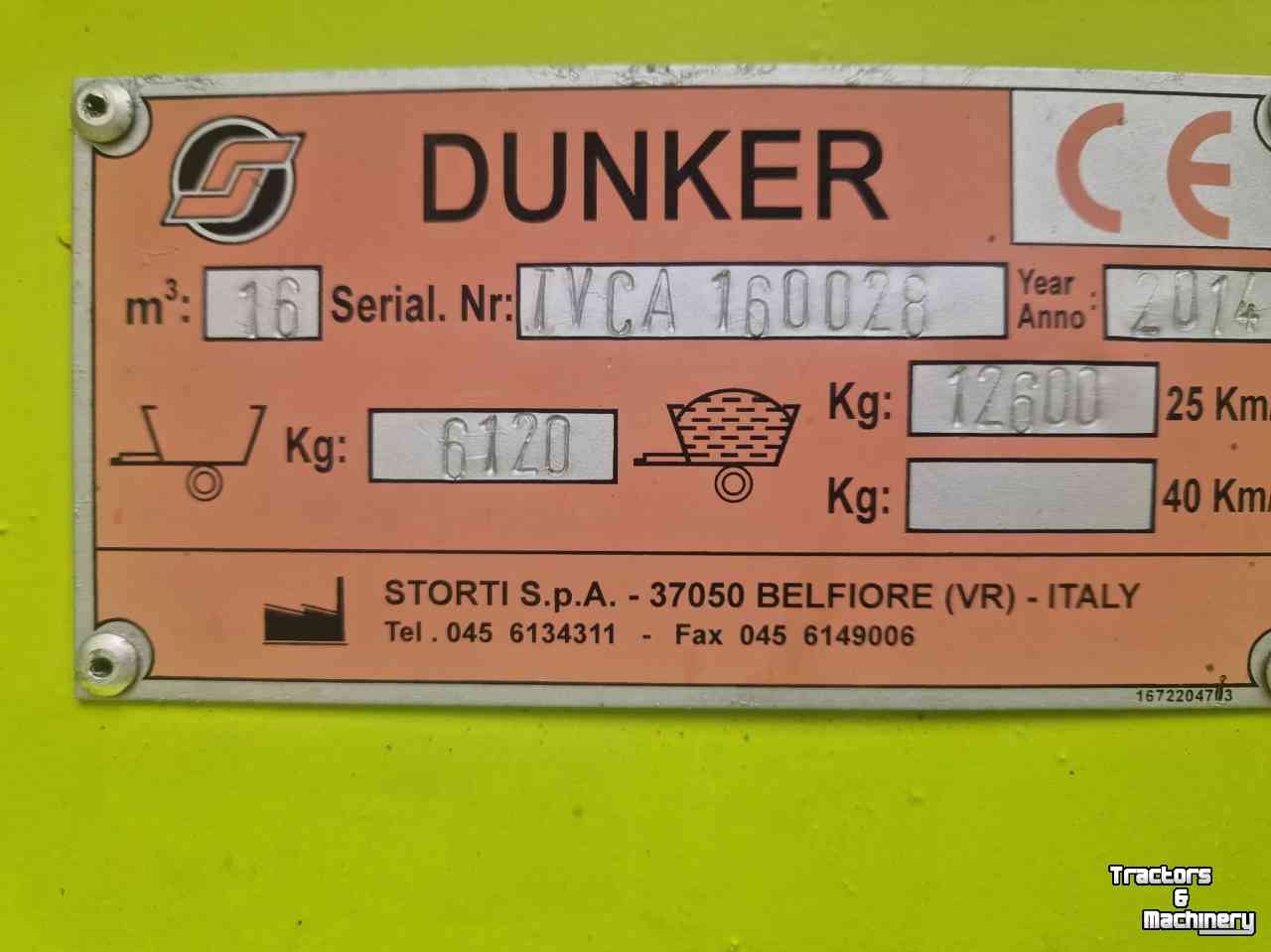 Voermengwagen Storti T2-160 afvoerband achter
