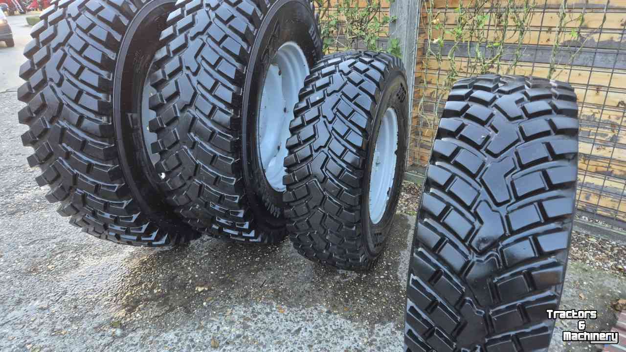 Wielen, Banden, Velgen & Afstandsringen BKT 400/80R24 en 480/80R34