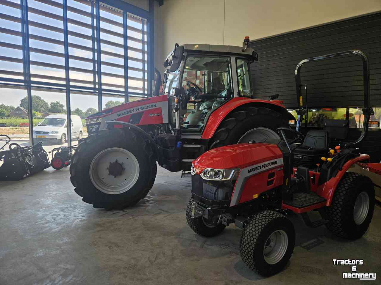 Tractor / Trekker Massey Ferguson 5S 105 Efficient
