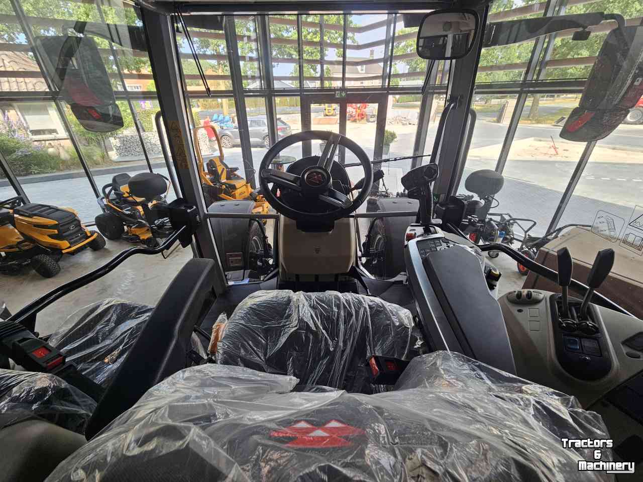 Tractor / Trekker Massey Ferguson 5S 105 Efficient