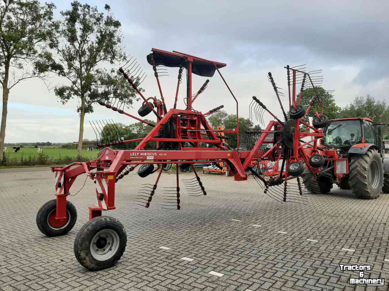 Rugger / Hark / Zwadhark Lely Hibiscus 765 SD zij afleg hark