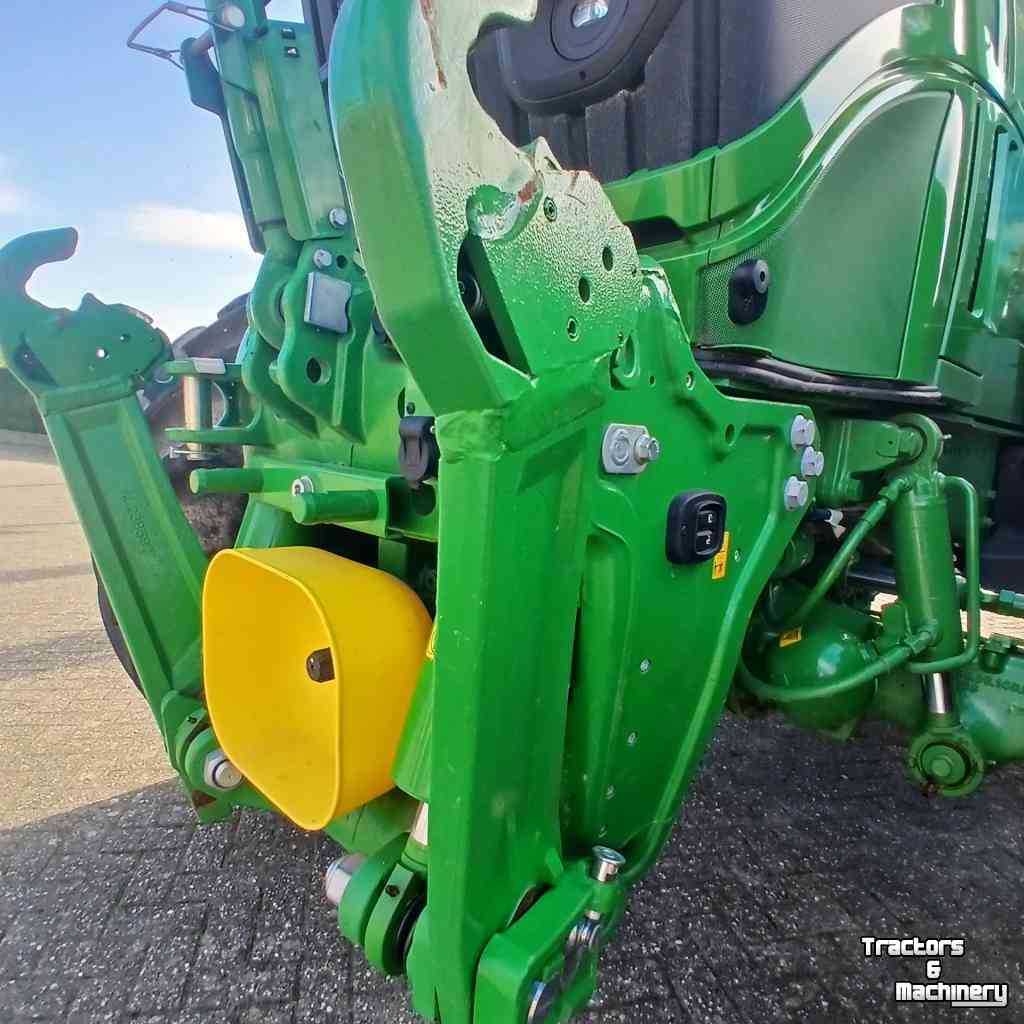 Tractor / Trekker John Deere 6R250