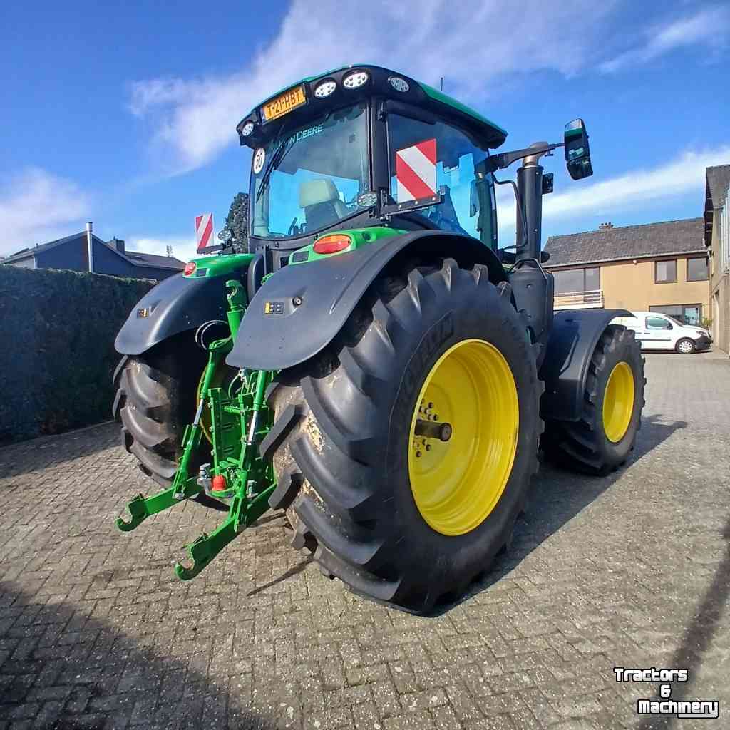 Tractor / Trekker John Deere 6R250