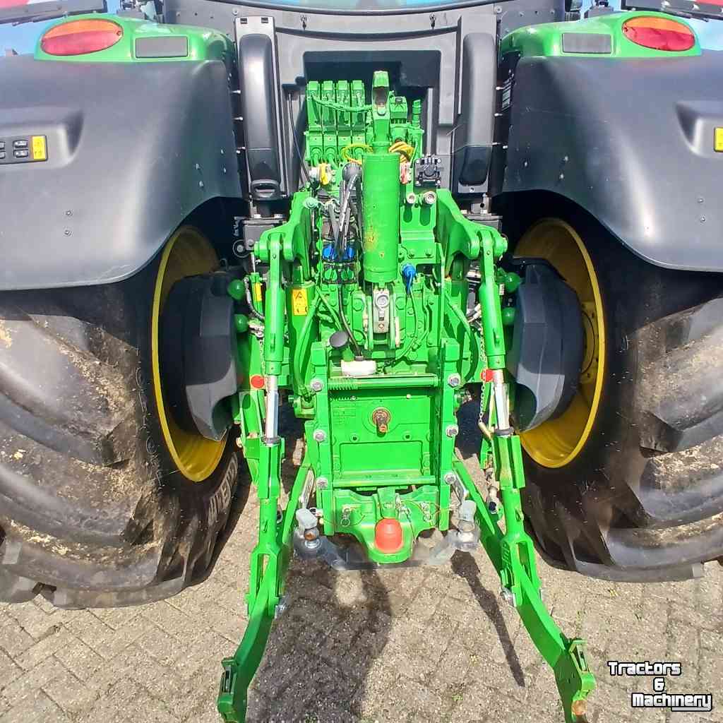 Tractor / Trekker John Deere 6R250