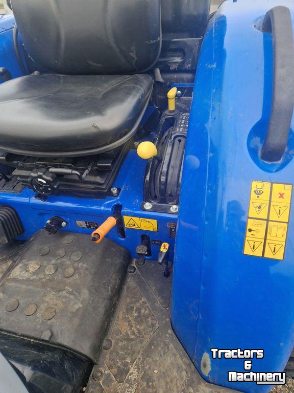 Compact tractor New Holland TYPE BOOMER 45