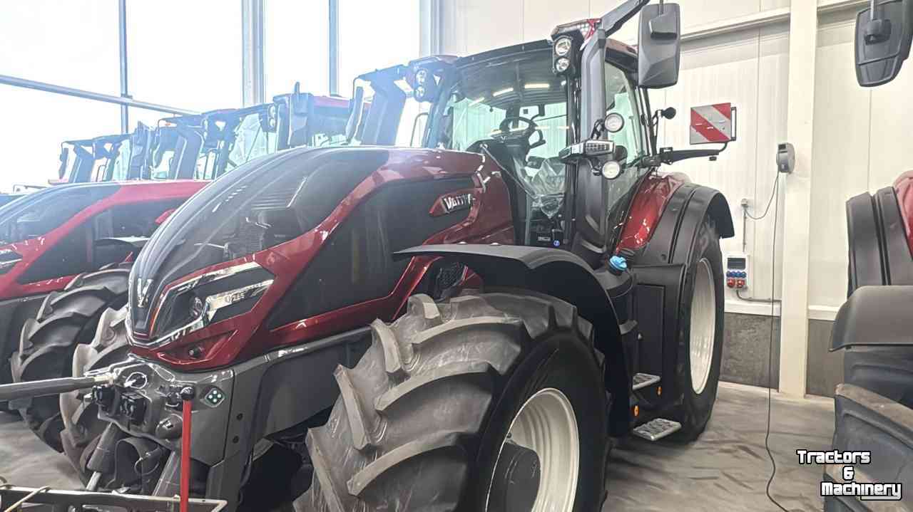 Tractor / Trekker Valtra Q265, NIEUW!
