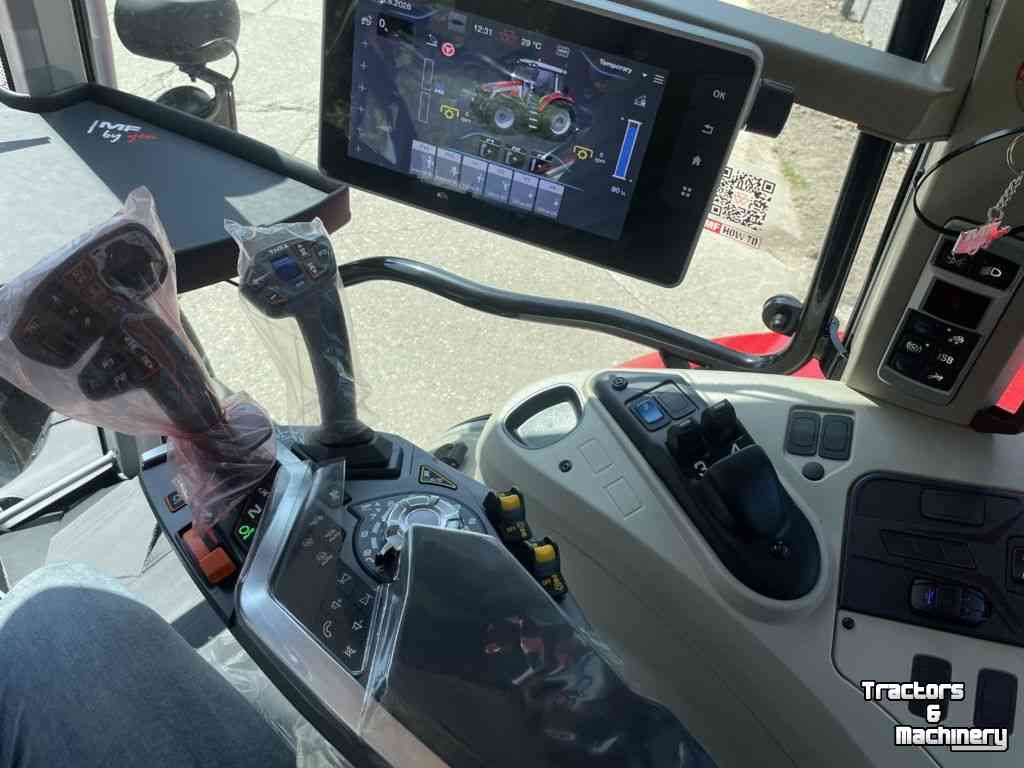 Tractor / Trekker Massey Ferguson 5S.135 DYNA VT EXCL