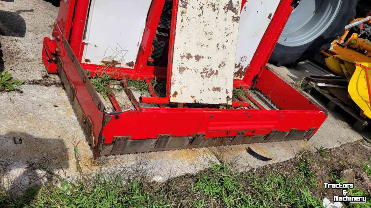 U-snijder / Kuilvoersnijder Trioliet TU 195  met hefmast en mechanische afschuiver