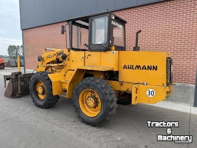 Shovel / Wiellader / Kniklader Ahlmann AZ9