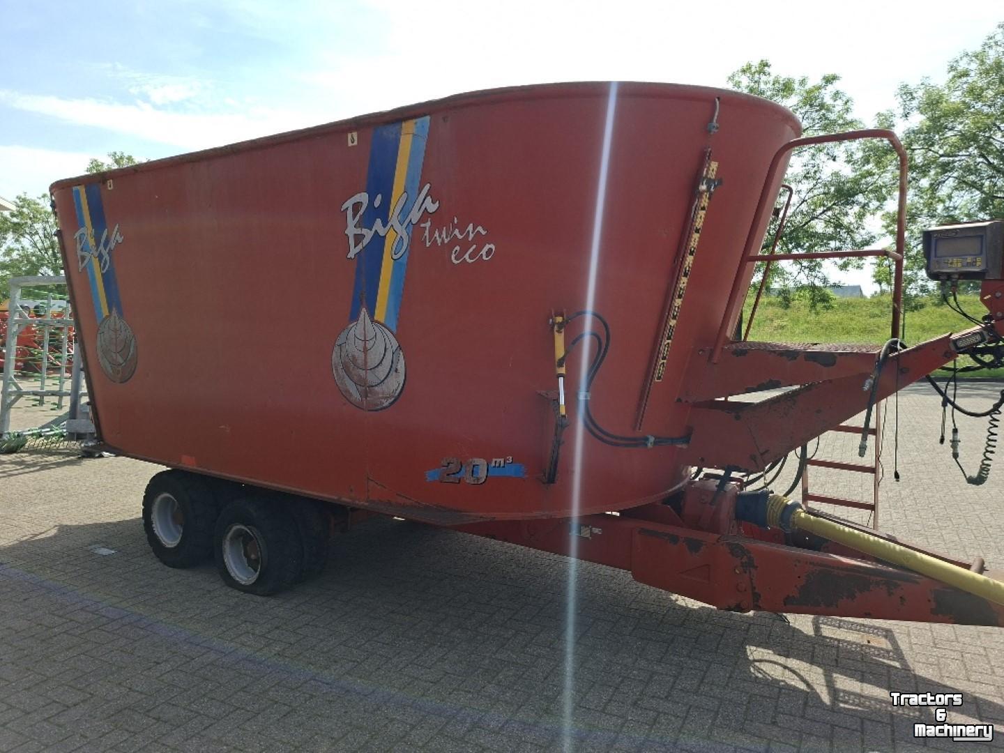 Voermengwagen Peecon VME 200L