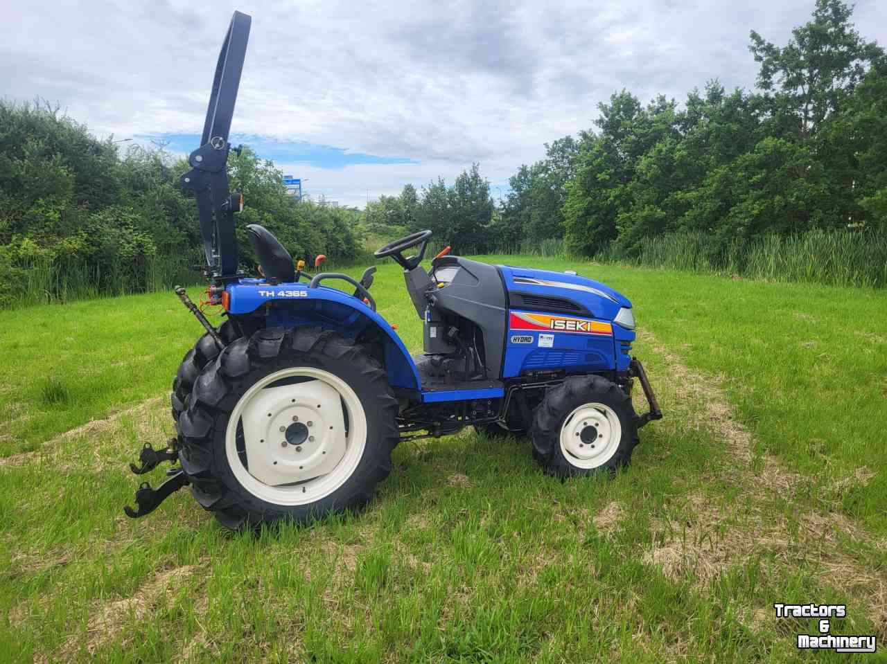 Compact tractor Iseki TH 4365 hydrostaat tractor