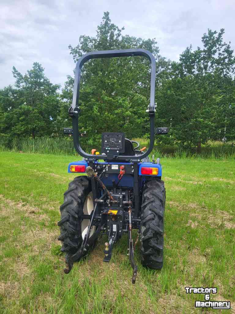 Compact tractor Iseki TH 4365 hydrostaat tractor