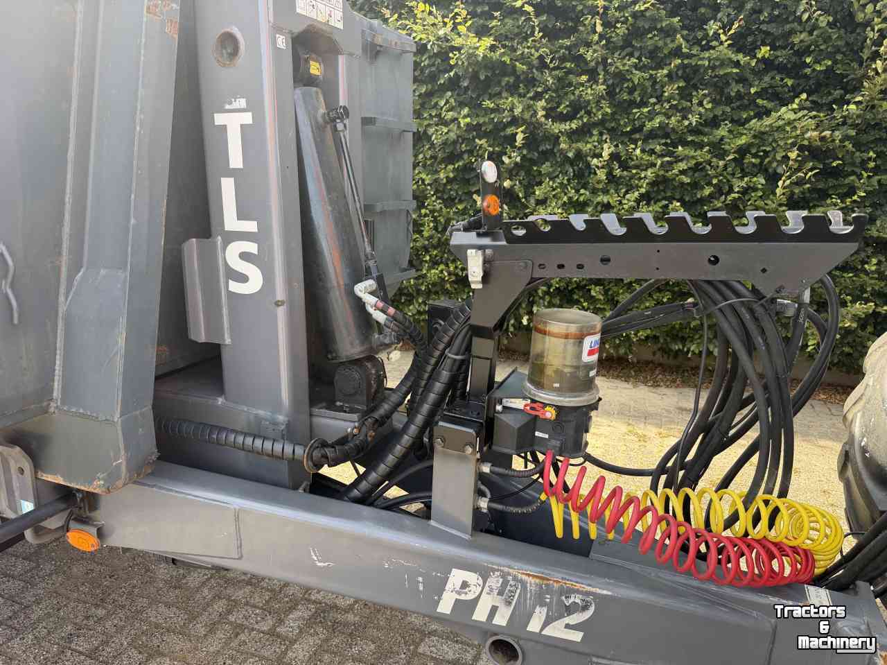 Container haakarm-carrier  TLS PH12