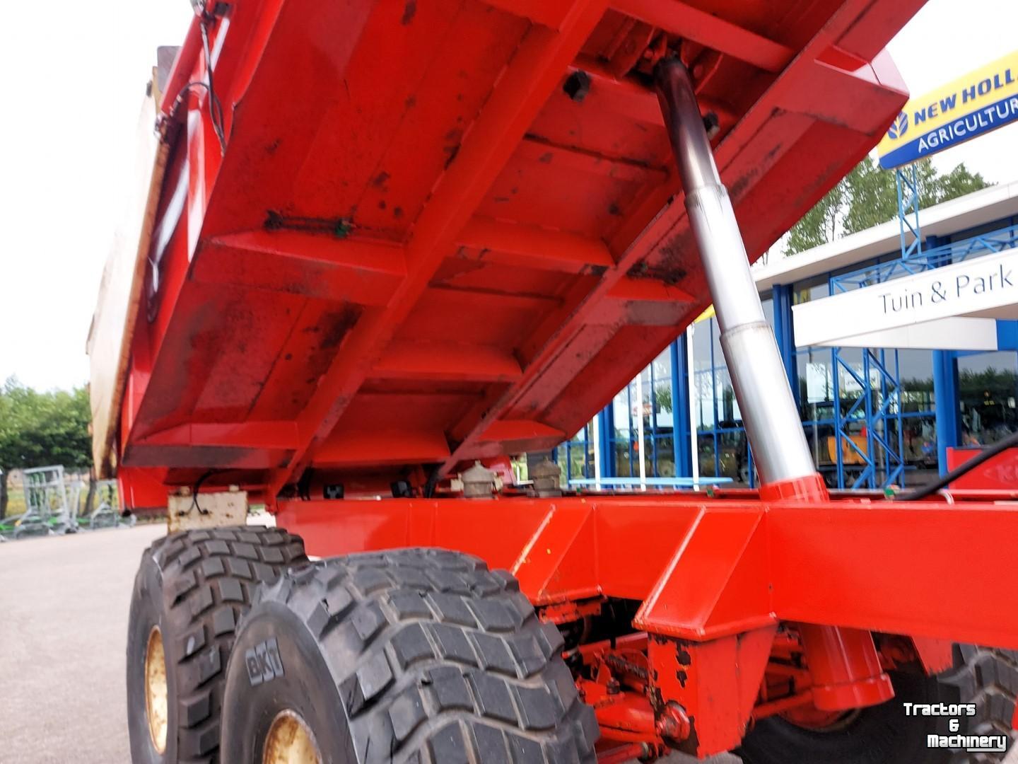 Gronddumper / Zandkipper / Grondverzetkipwagen / Dumper Beco GIGANT 240