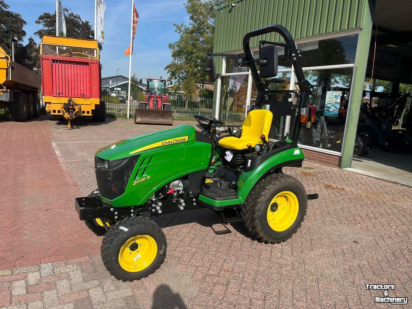 Smalspoor tractor John Deere 2026R