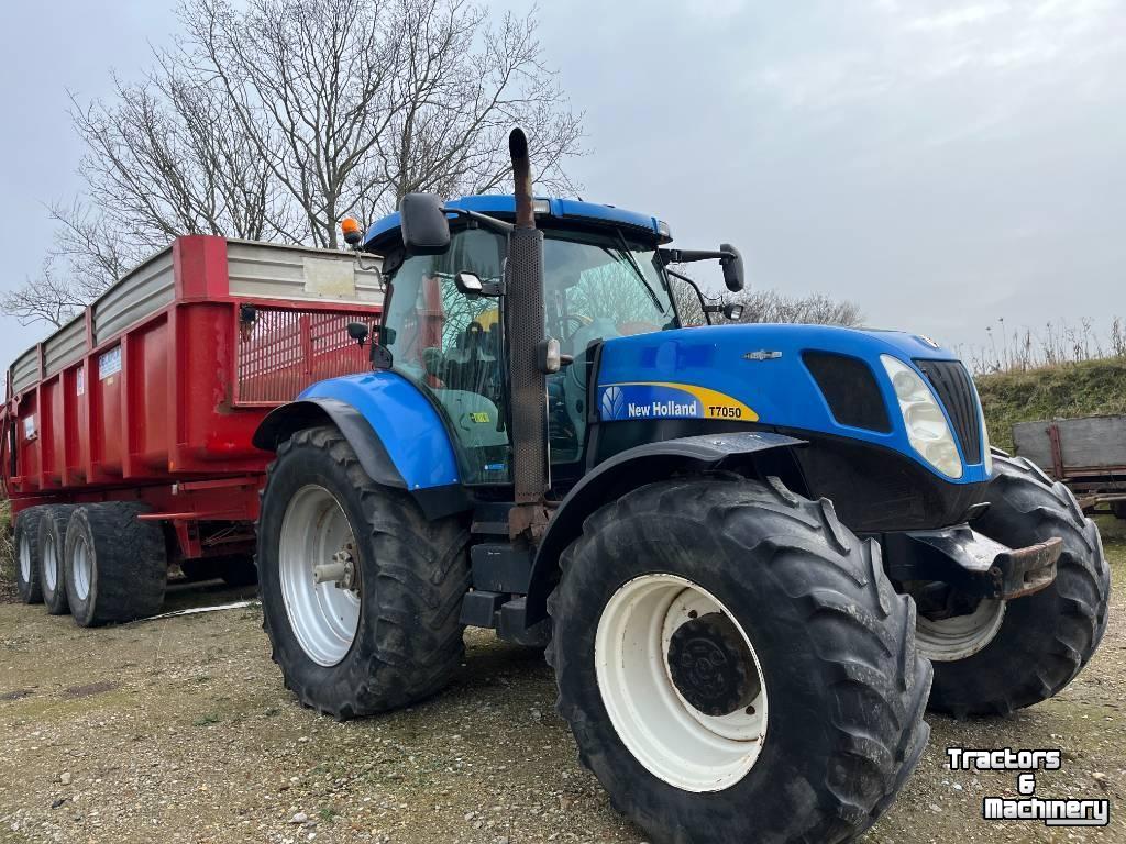Tractor / Trekker New Holland T 7050 AC