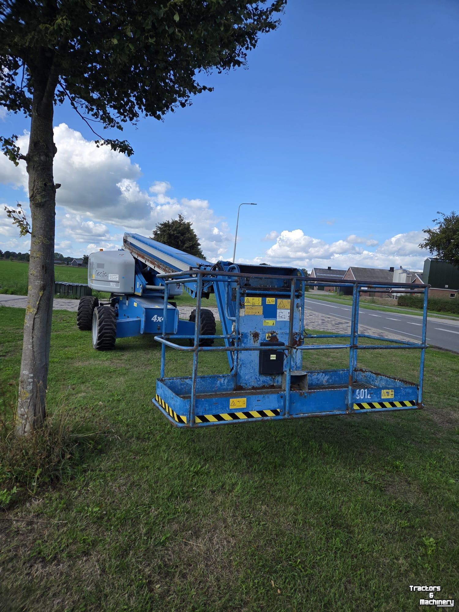 Hoogwerker  Genie S-65 met nieuwe Va- keuring Gereserveerd