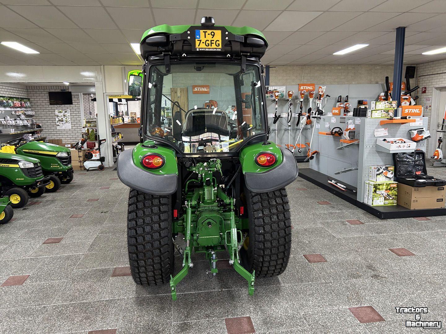 Smalspoor tractor John Deere 3039R