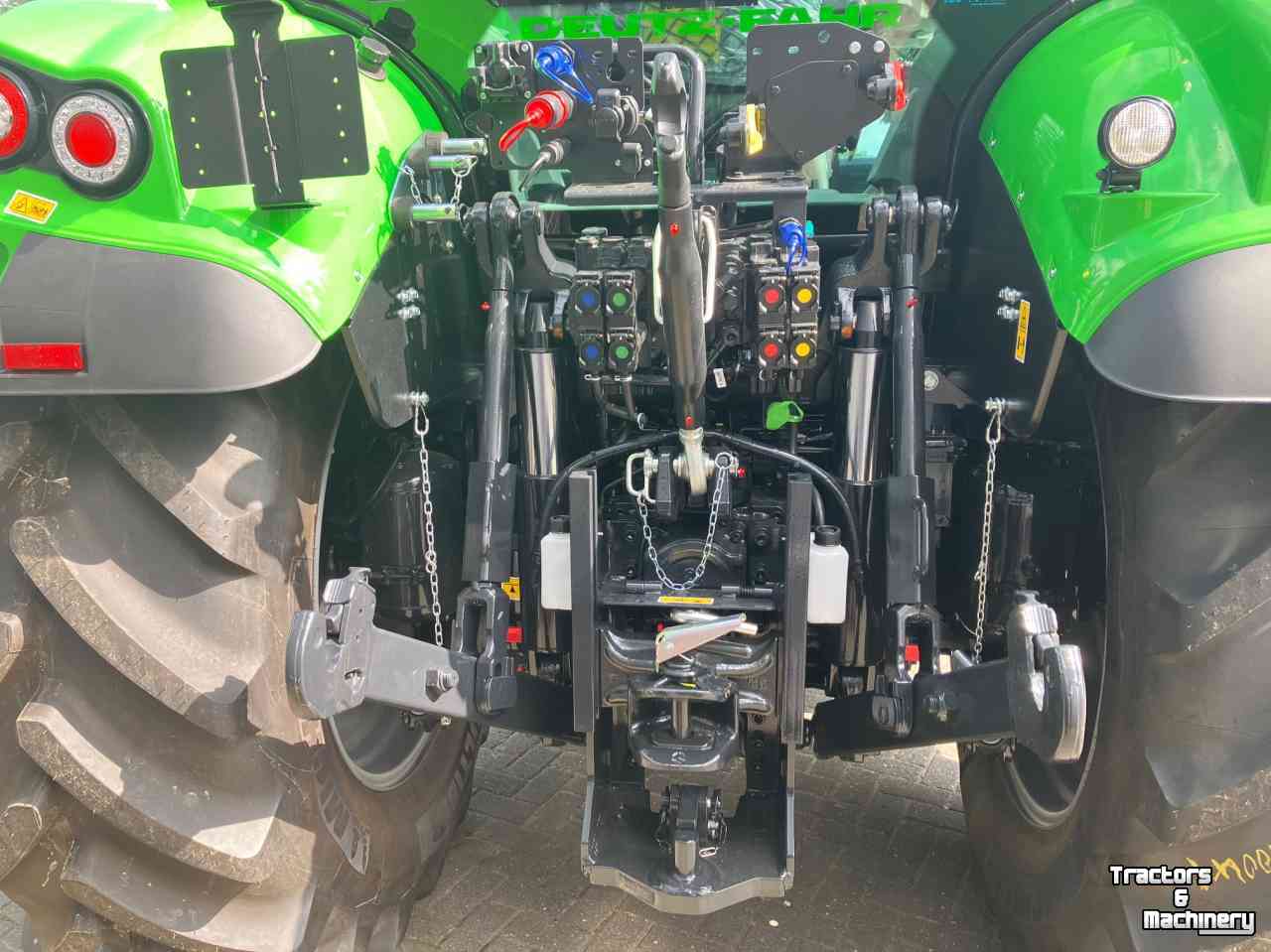 Traktoren Deutz-Fahr 6150.4 agrotron