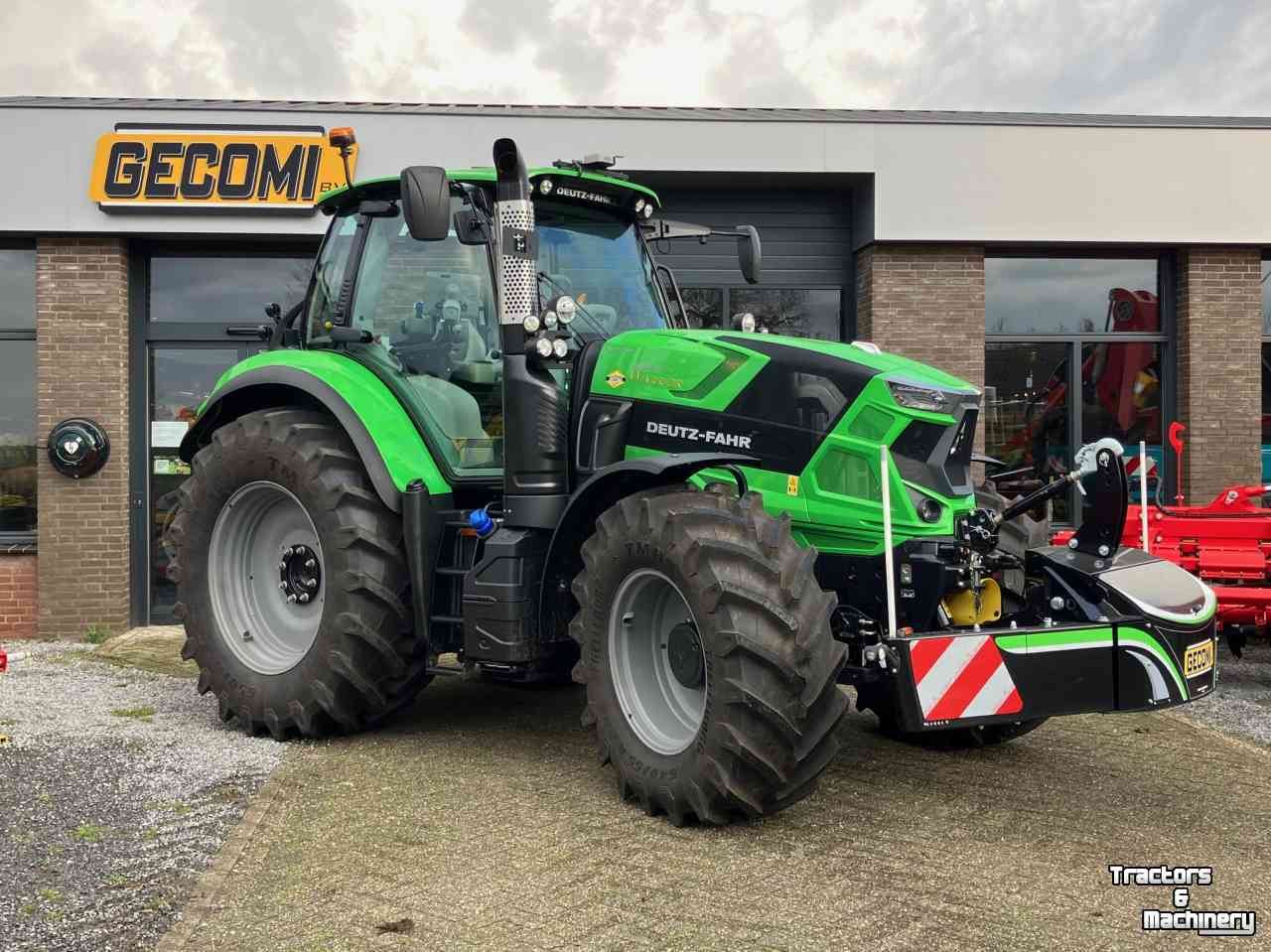 Traktoren Deutz-Fahr Agrotron 6165 TTV Stage5 50% afschrijving 2023