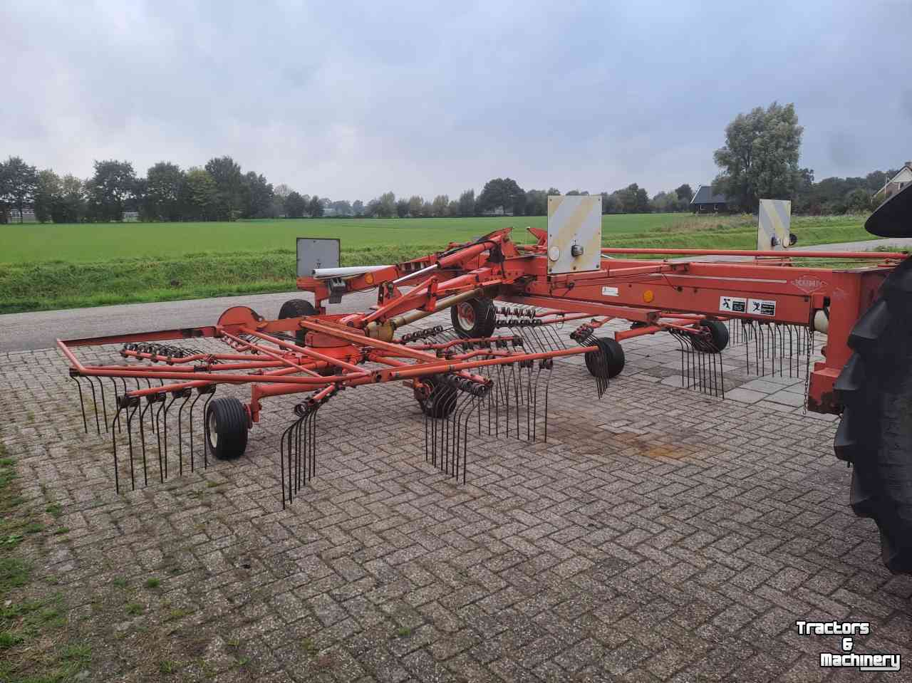 Rugger / Hark / Zwadhark Kuhn 7301 dubbele hark
