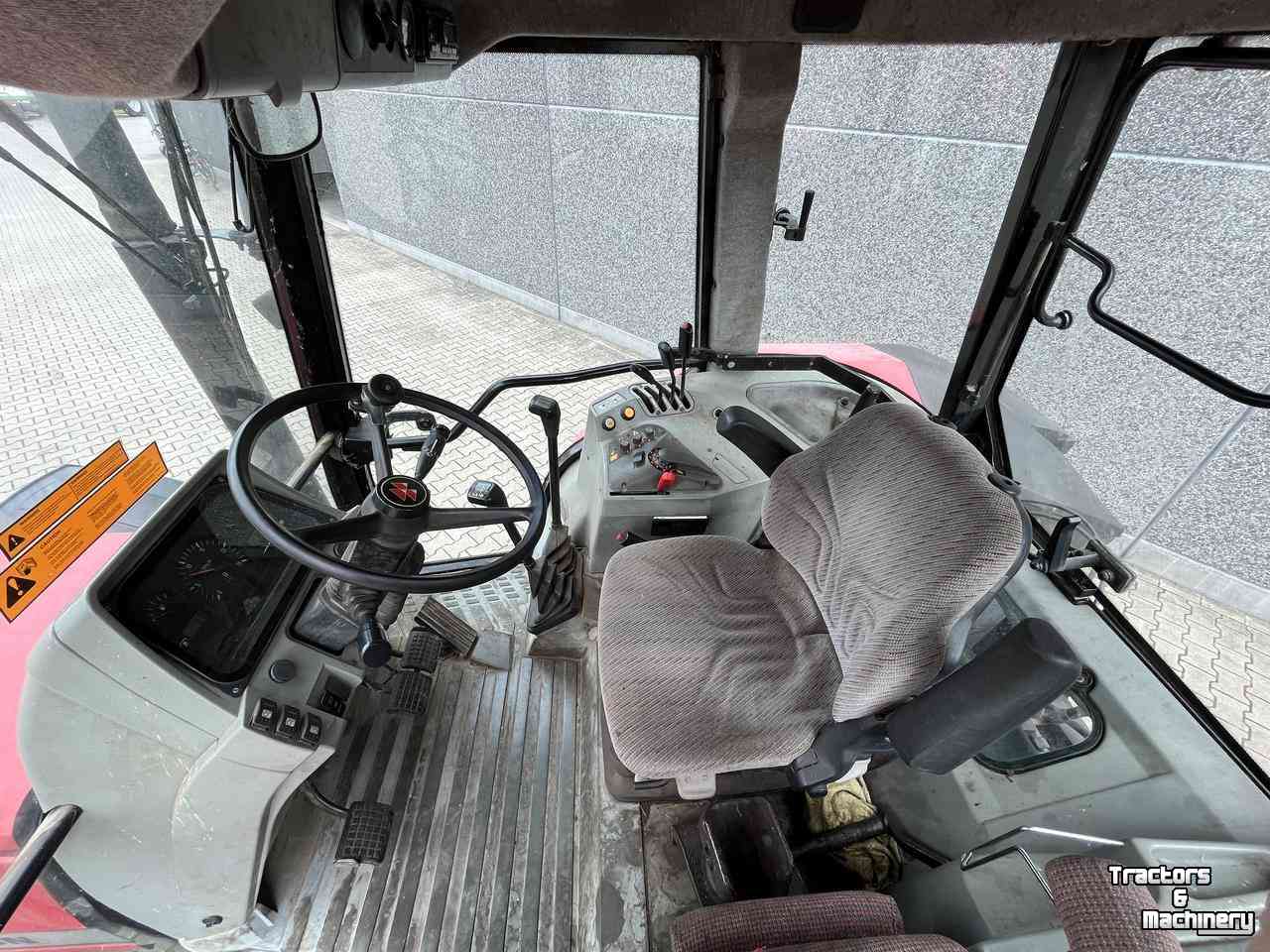 Traktoren Massey Ferguson 8110