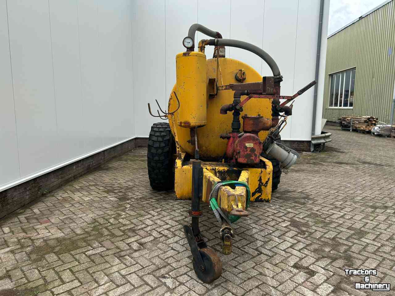 Mesttank Veenhuis 3600