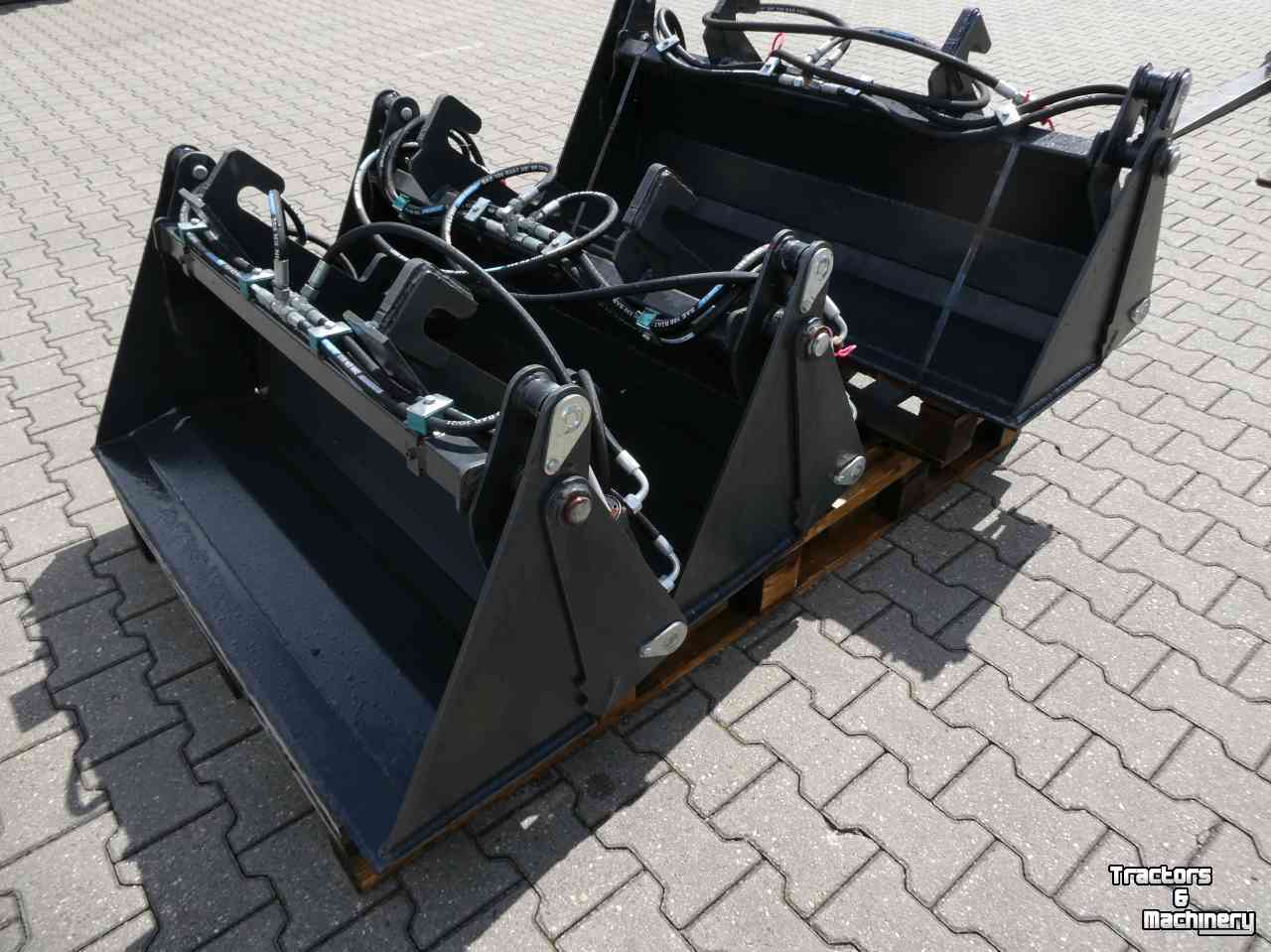 Overige aanbouwdelen en toebehoren Hofstede 4 in 1 bak graaf compact bak hydraulisch 1.2  1.4m