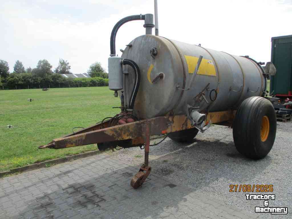 Mesttank Veenhuis 6800 ltr