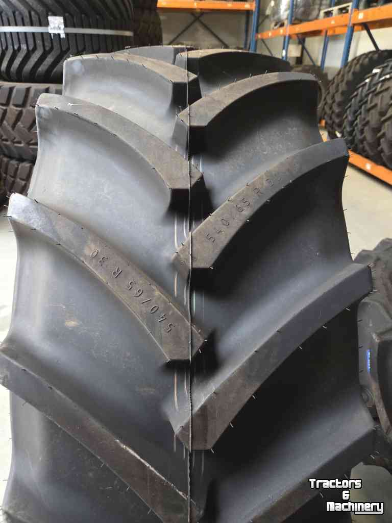 Wielen, Banden, Velgen & Afstandsringen Mitas 540/65R30 AC65
