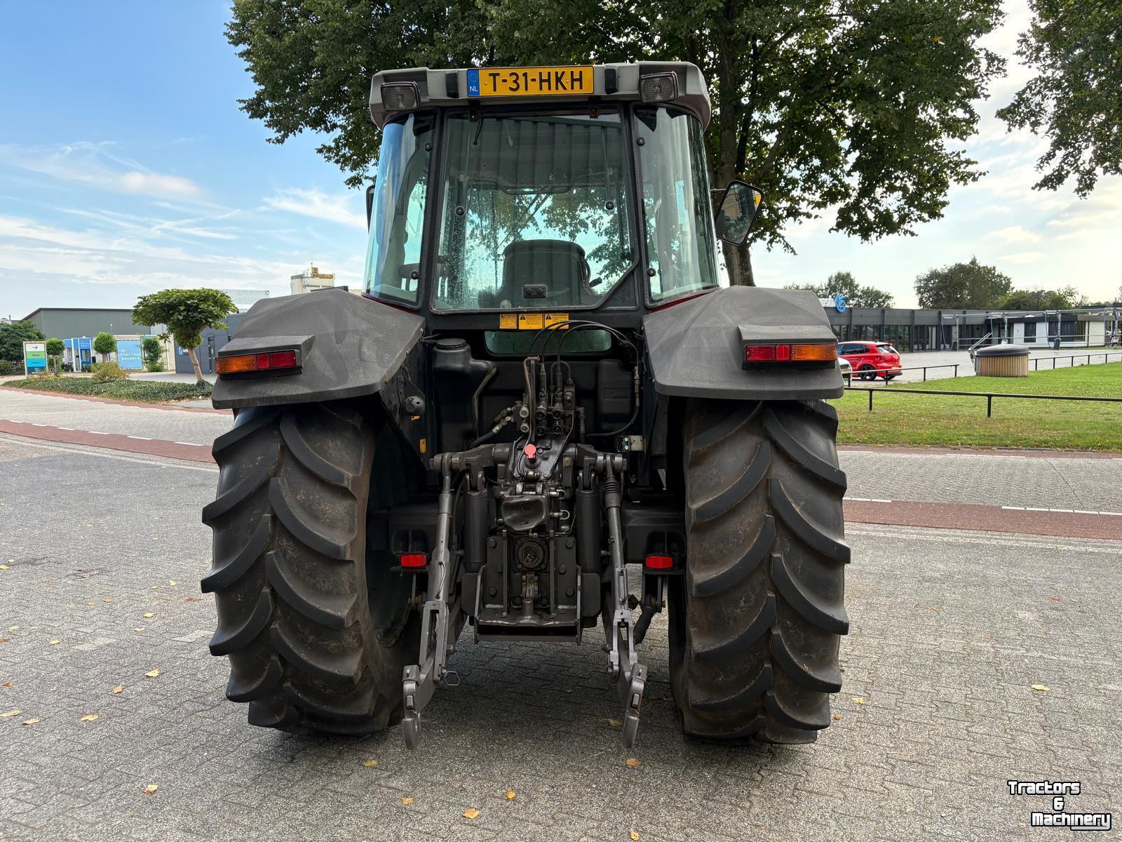 Tractor / Trekker Massey Ferguson Massey Ferguson 6180 DynaShift
