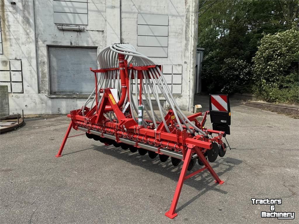 Zaaimachine Kverneland CB 3000