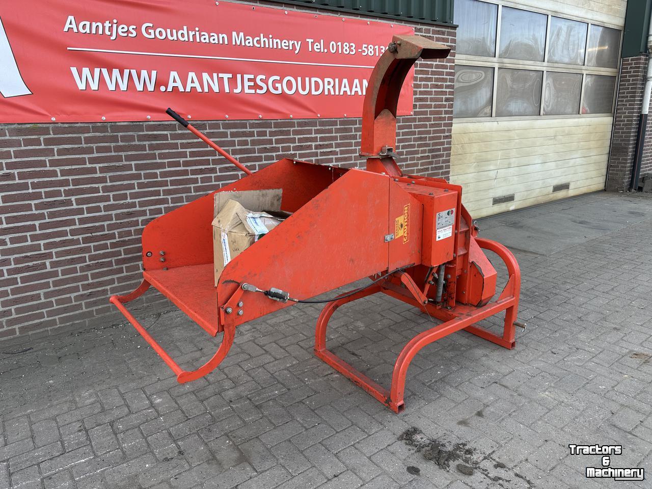 Overige bosbouwmachines en toebehoren Boxer Houtversnipperaar WCL8