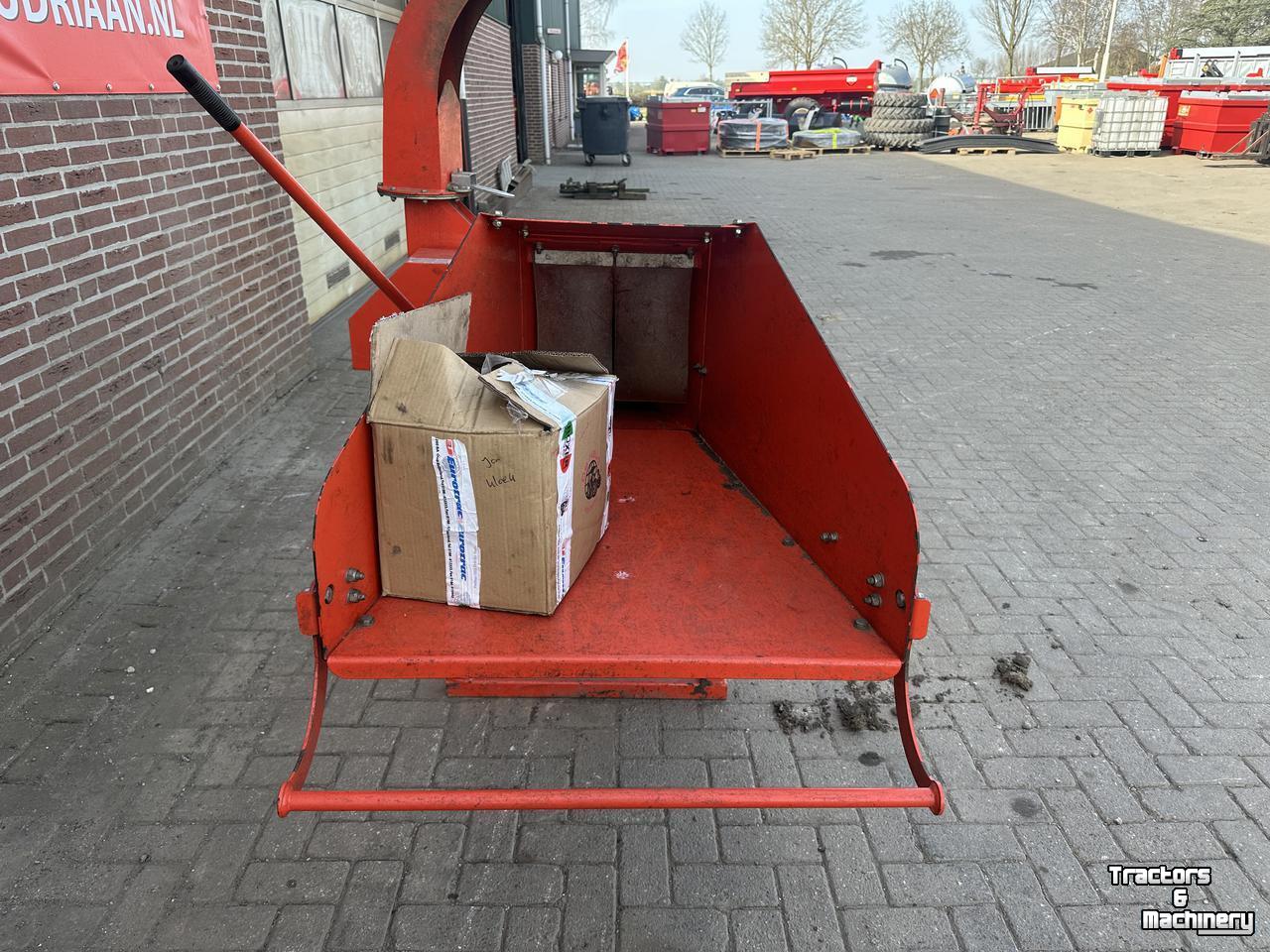 Overige bosbouwmachines en toebehoren Boxer Houtversnipperaar WCL8
