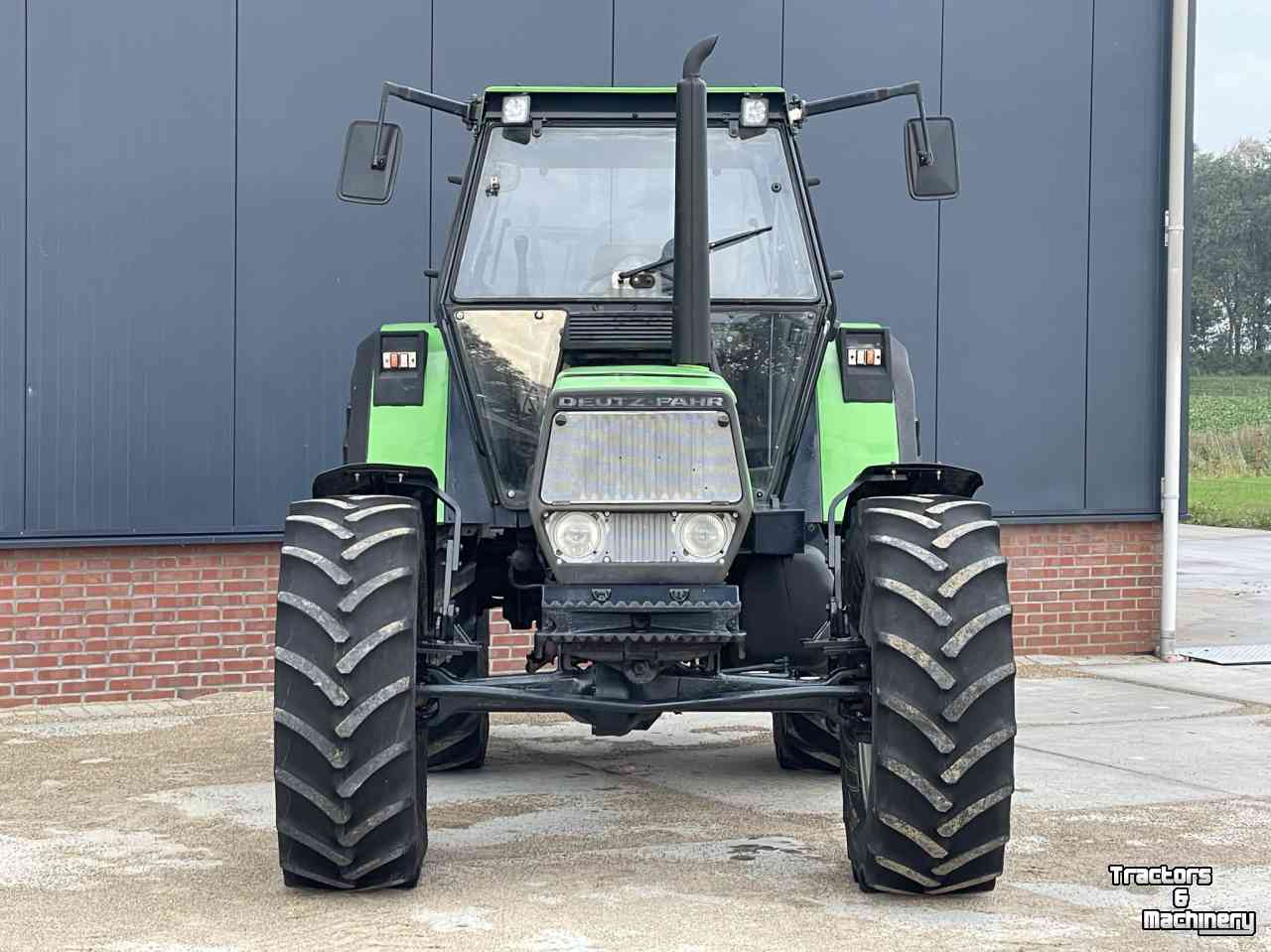 Traktoren Deutz-Fahr DX 6.05