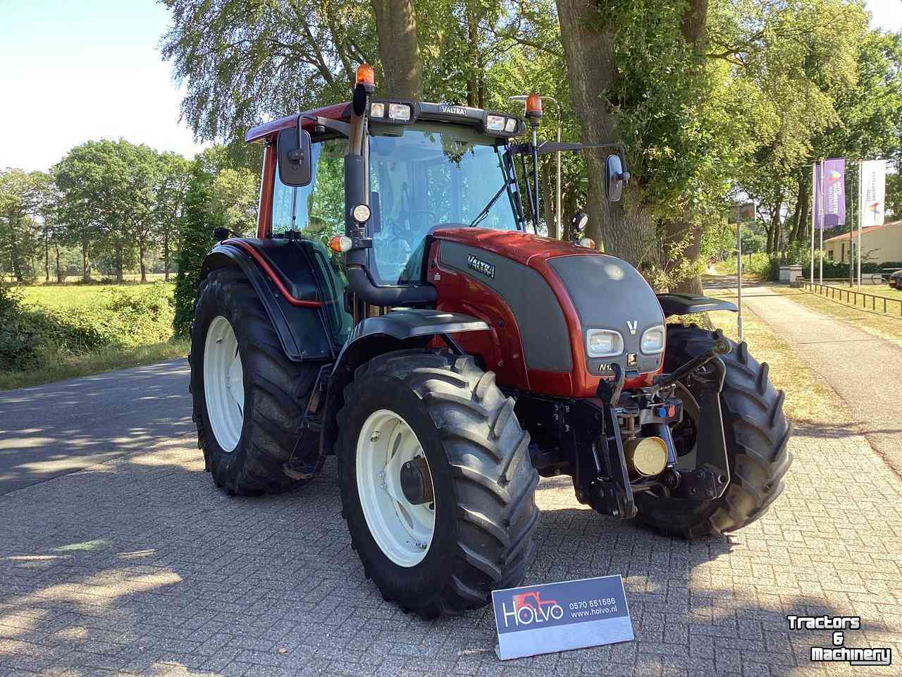 Tractor / Trekker Valtra N121 H3