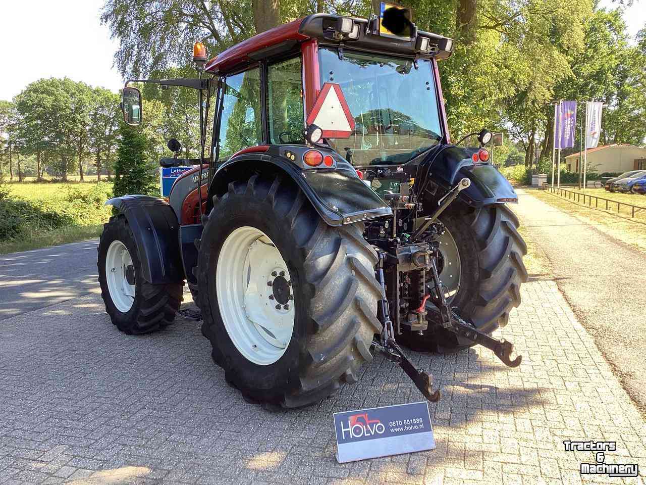 Tractor / Trekker Valtra N121 H3