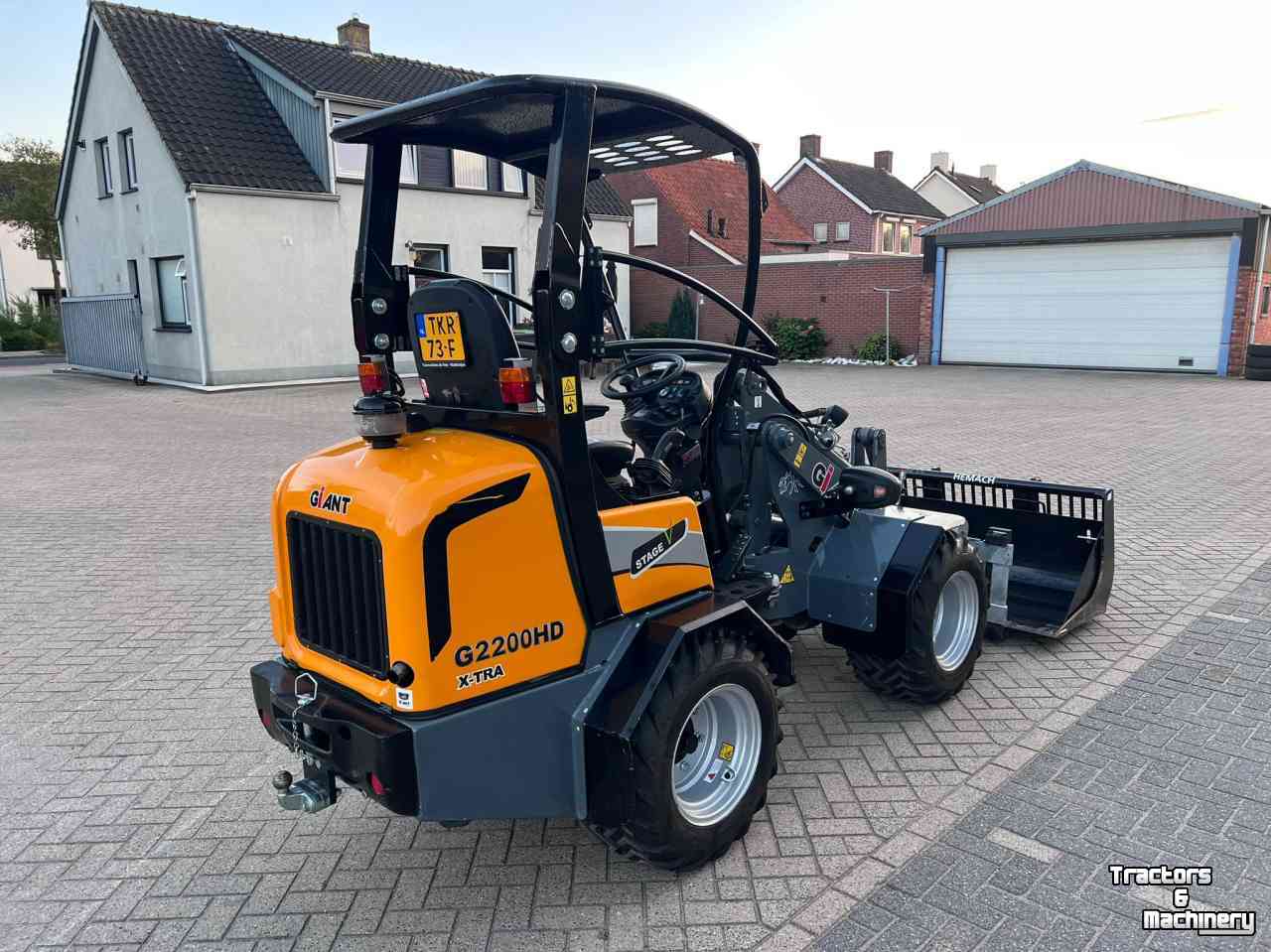 Shovel / Wiellader / Kniklader Giant G2200 HD-Xtra wiellader minishovel kniklader