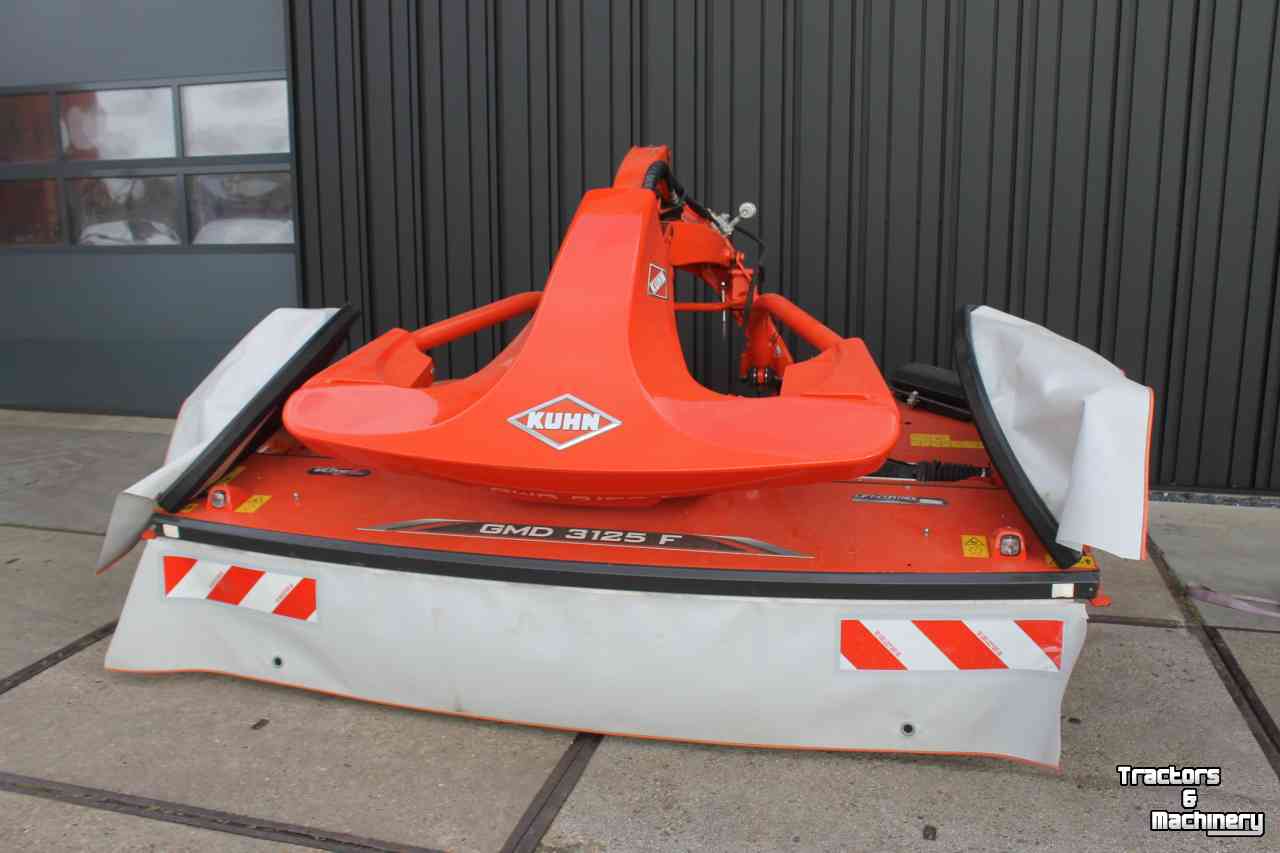 Maaier Kuhn GMD3125F-FF front schijvenmaaier frontmaaier snelwissel op de messen