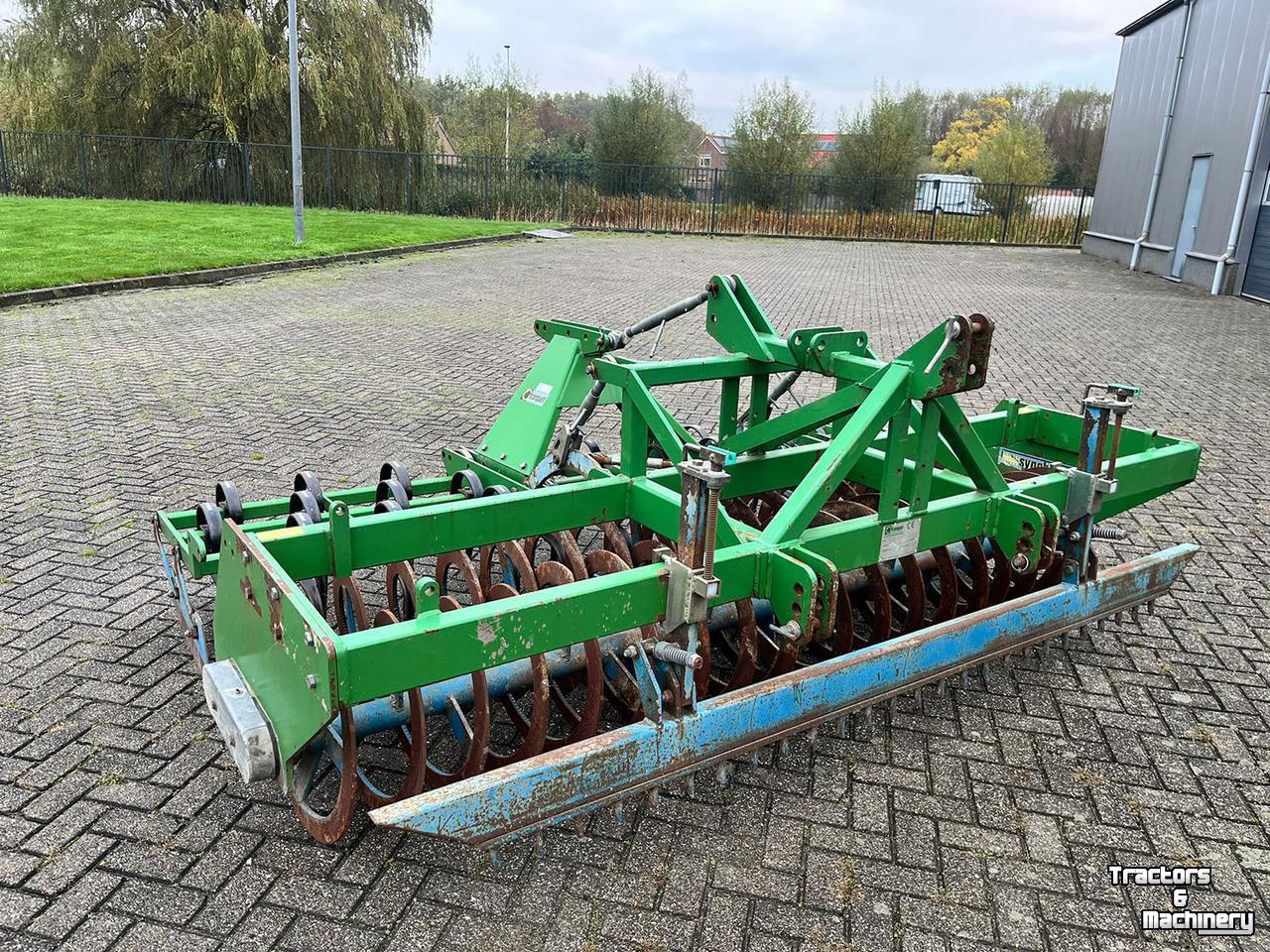 Zaaibed-combinatie / Zaaibedbereider Franquet Synchrospire
