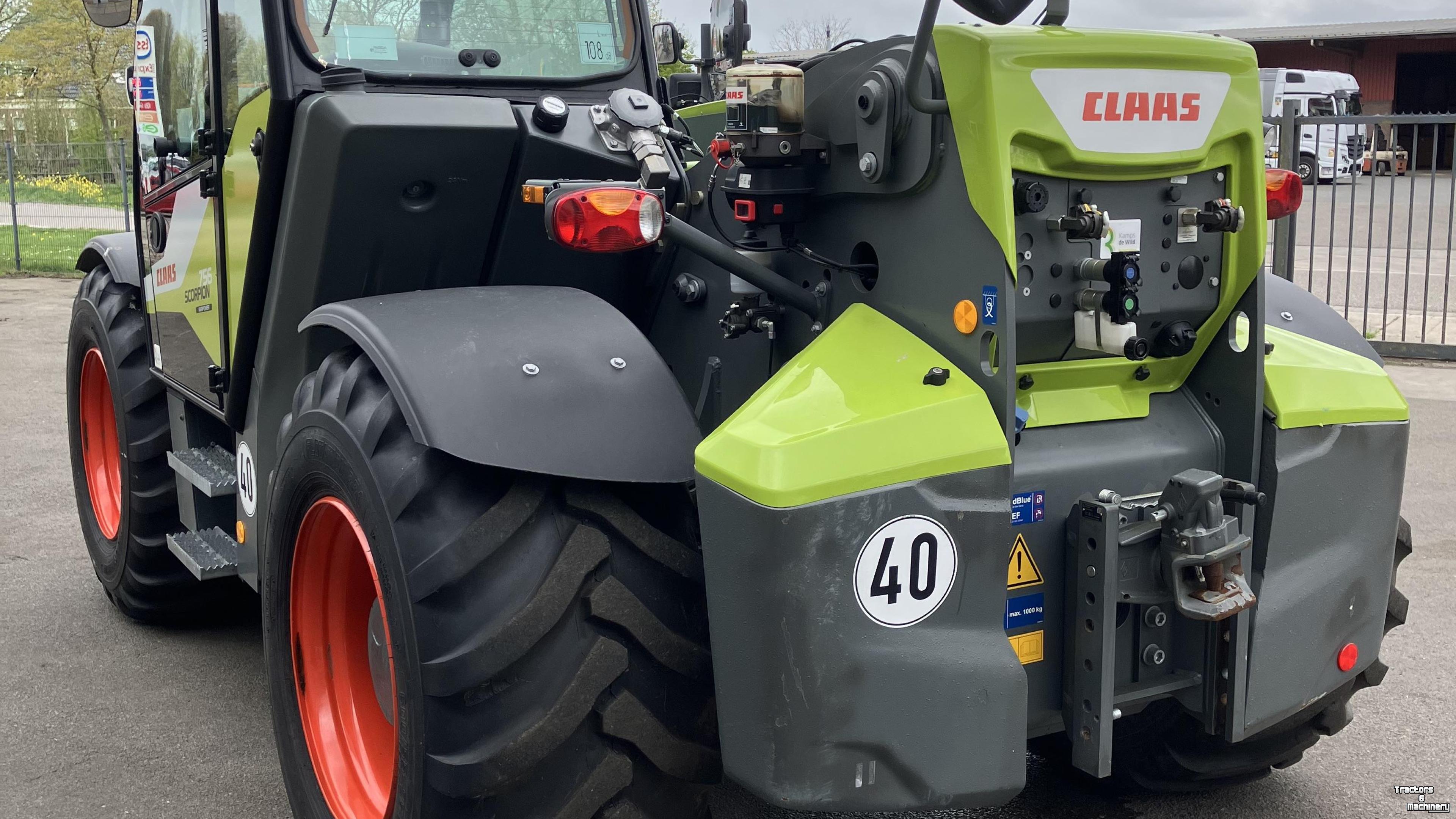 Verreiker Claas Scorpion 756
